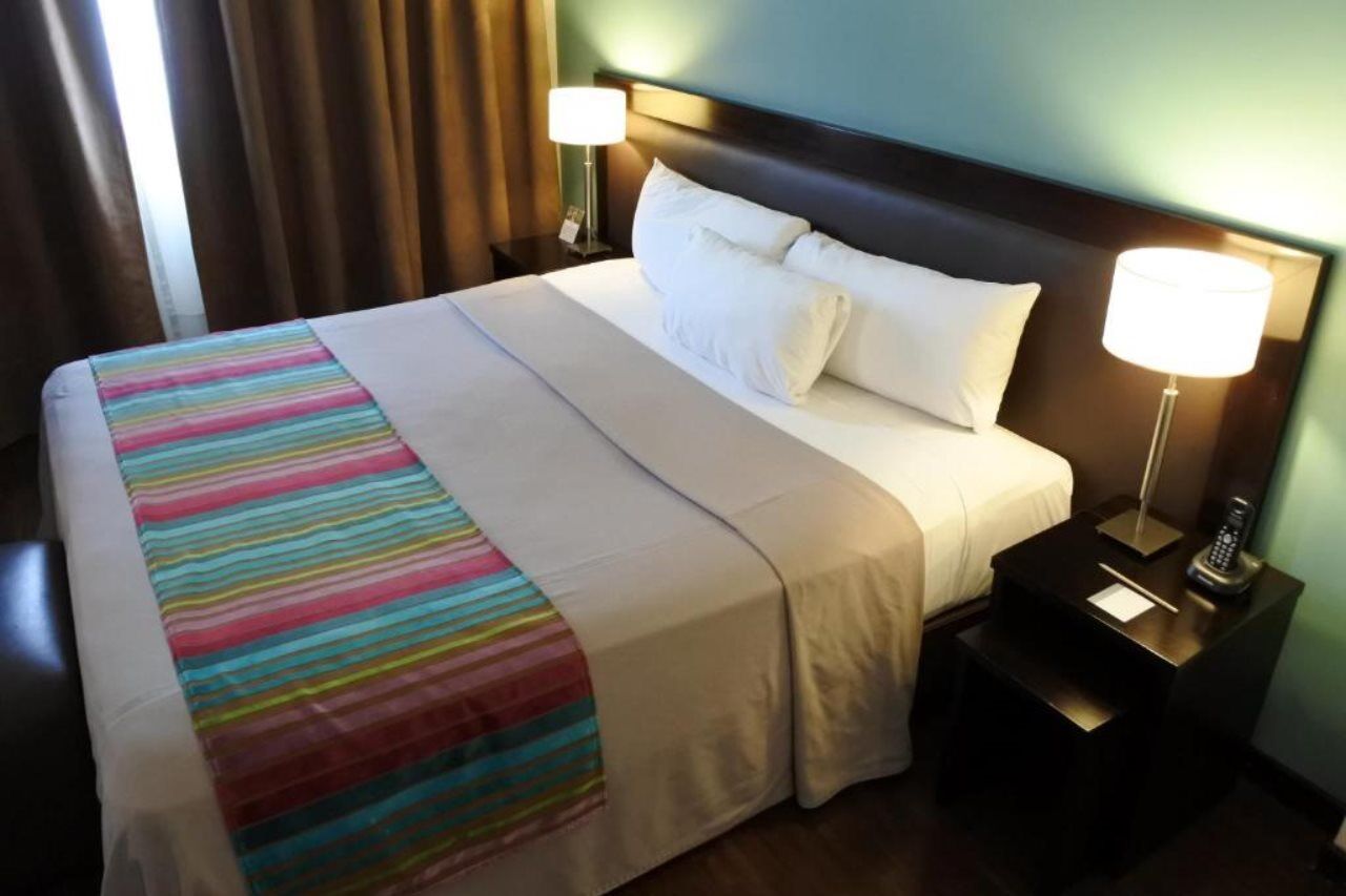 Rochester Hotel Classic بوينس آيرس المظهر الخارجي الصورة